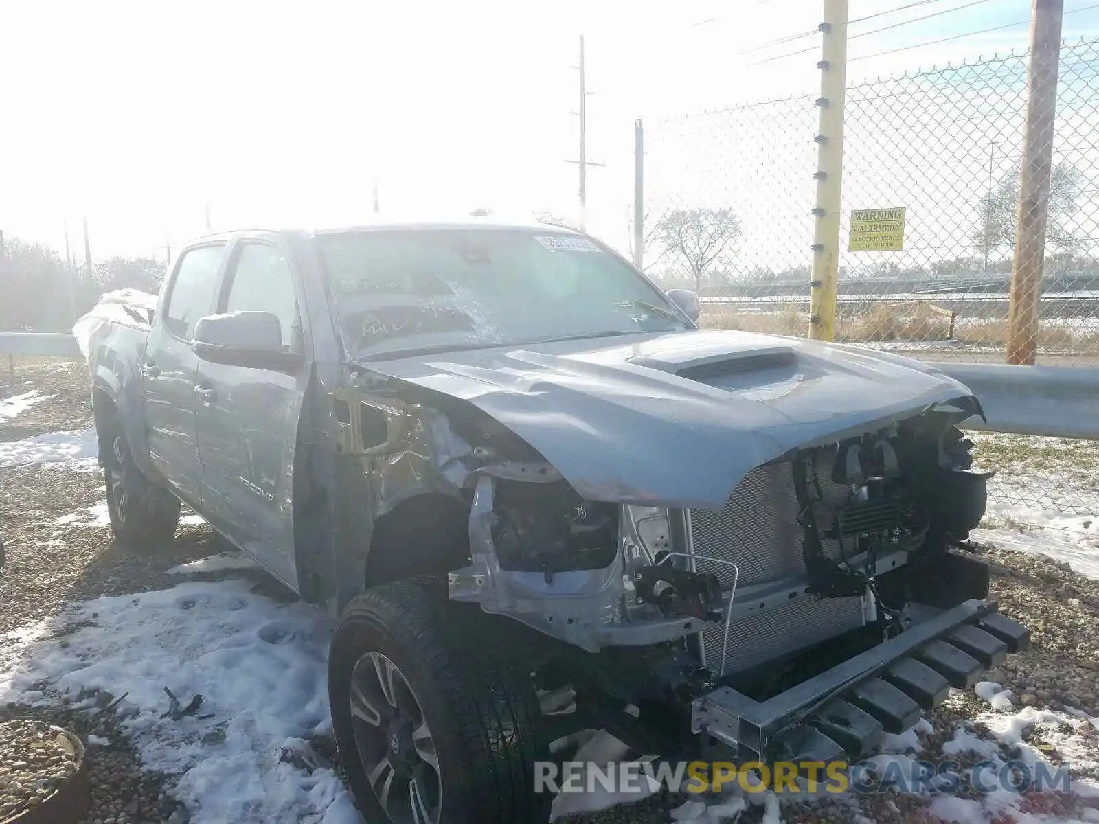 1 Photograph of a damaged car 3TMCZ5AN3KM246146 TOYOTA TACOMA DOU 2019