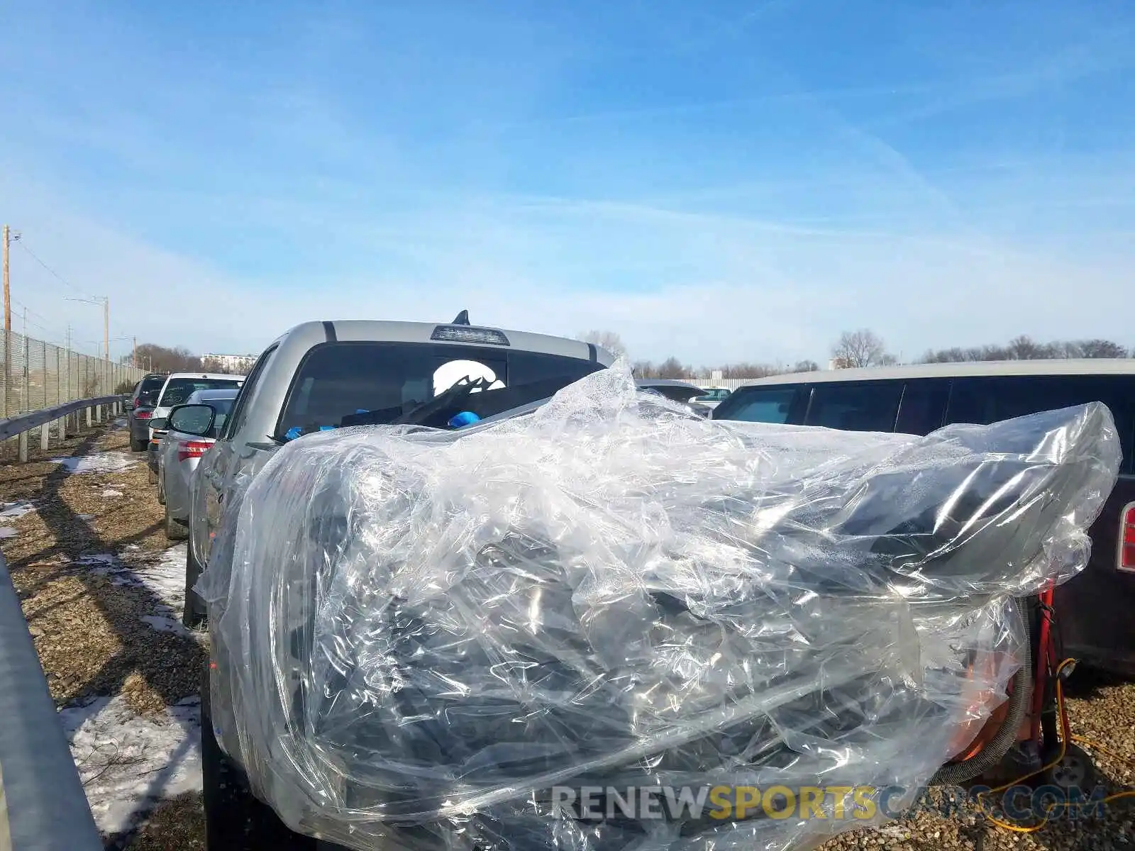 3 Photograph of a damaged car 3TMCZ5AN3KM246146 TOYOTA TACOMA DOU 2019