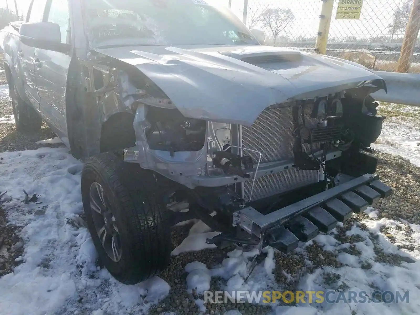 9 Photograph of a damaged car 3TMCZ5AN3KM246146 TOYOTA TACOMA DOU 2019