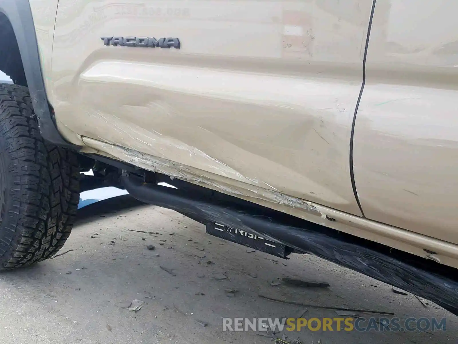 9 Photograph of a damaged car 3TMCZ5AN4KM191609 TOYOTA TACOMA DOU 2019