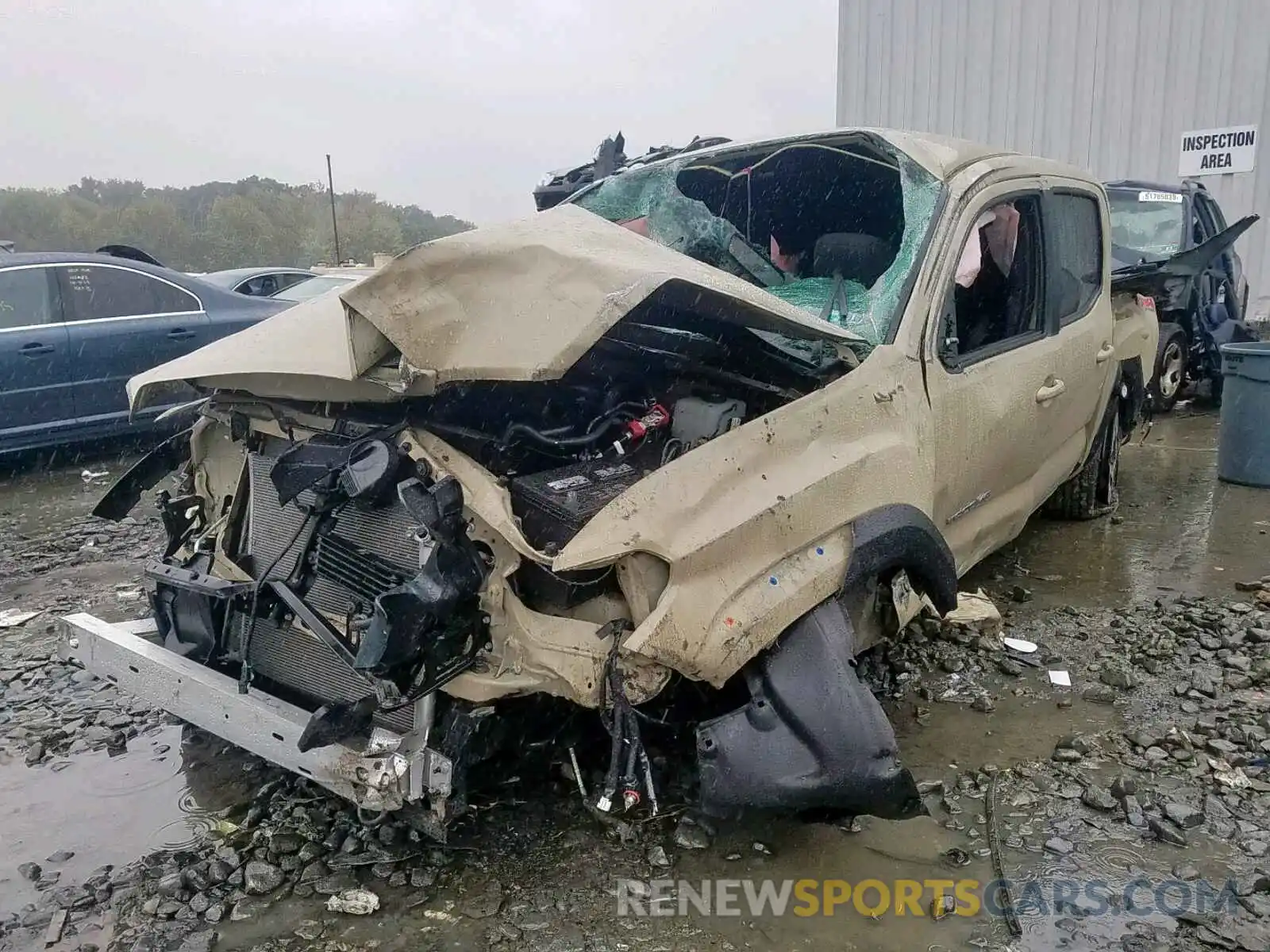 2 Photograph of a damaged car 3TMCZ5AN4KM207808 TOYOTA TACOMA DOU 2019