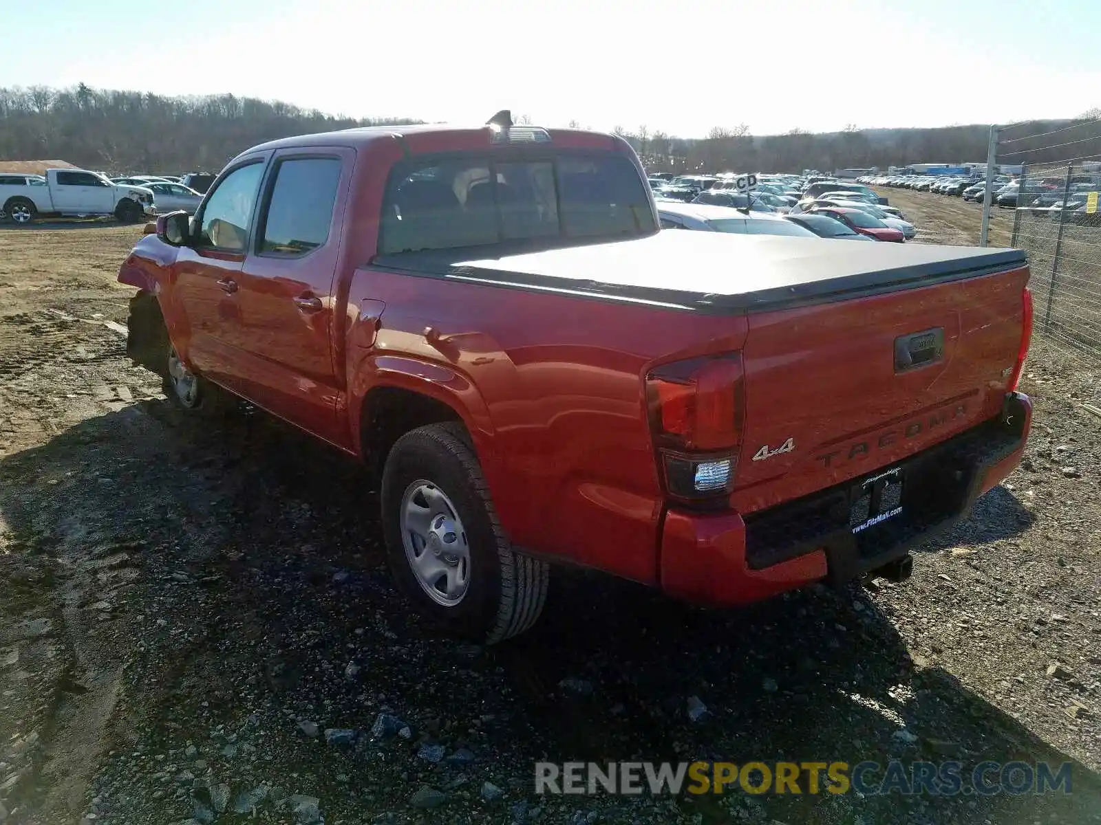 3 Photograph of a damaged car 3TMCZ5AN4KM282864 TOYOTA TACOMA DOU 2019