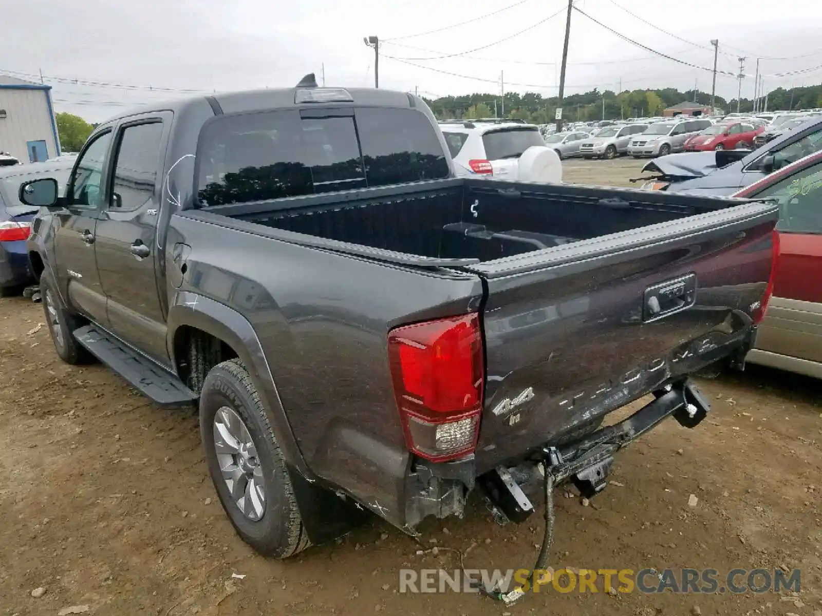 3 Photograph of a damaged car 3TMCZ5AN5KM201564 TOYOTA TACOMA DOU 2019