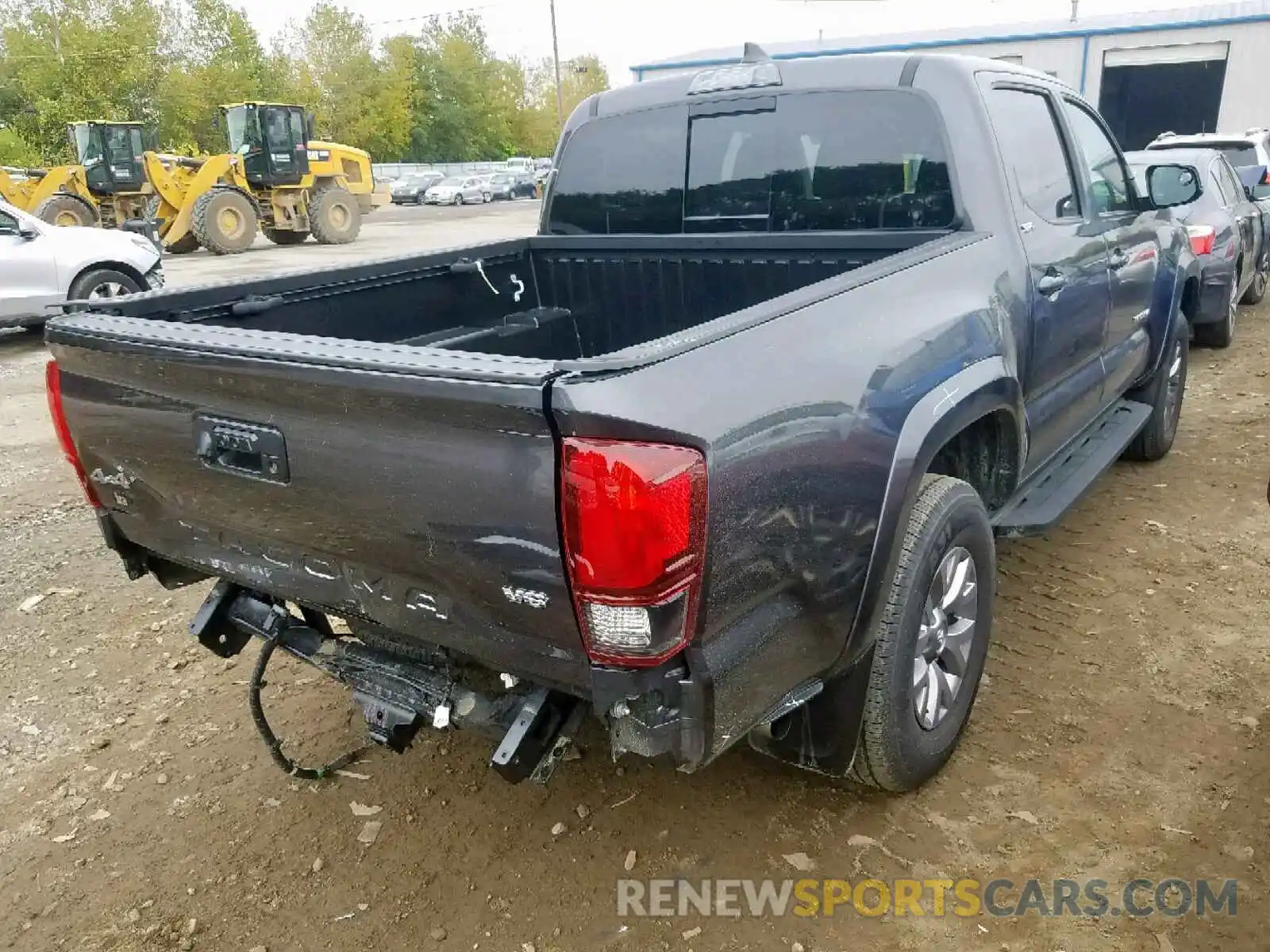 4 Photograph of a damaged car 3TMCZ5AN5KM201564 TOYOTA TACOMA DOU 2019