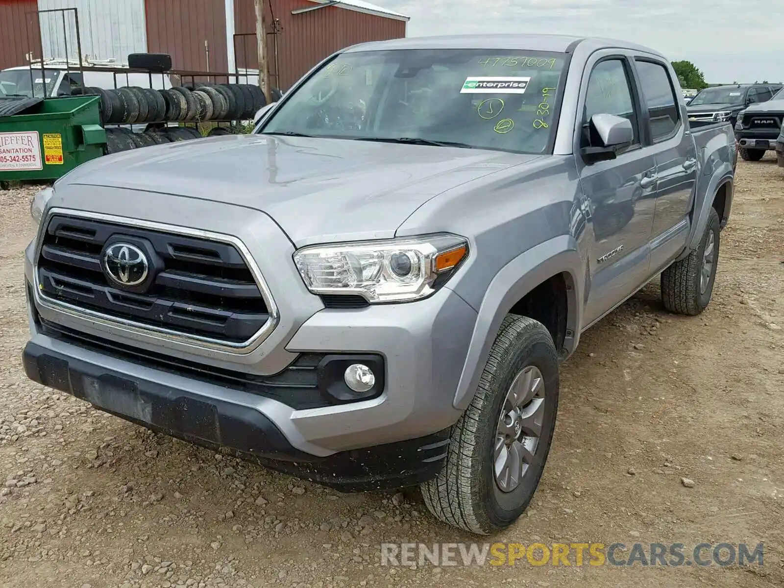 2 Photograph of a damaged car 3TMCZ5AN5KM218297 TOYOTA TACOMA DOU 2019