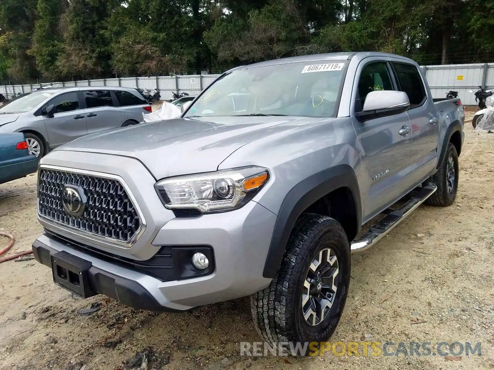 2 Photograph of a damaged car 3TMCZ5AN6KM190123 TOYOTA TACOMA DOU 2019