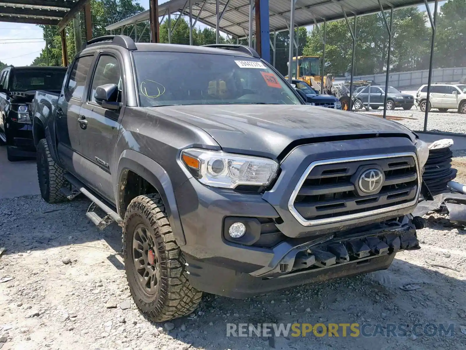 1 Photograph of a damaged car 3TMCZ5AN6KM192468 TOYOTA TACOMA DOU 2019