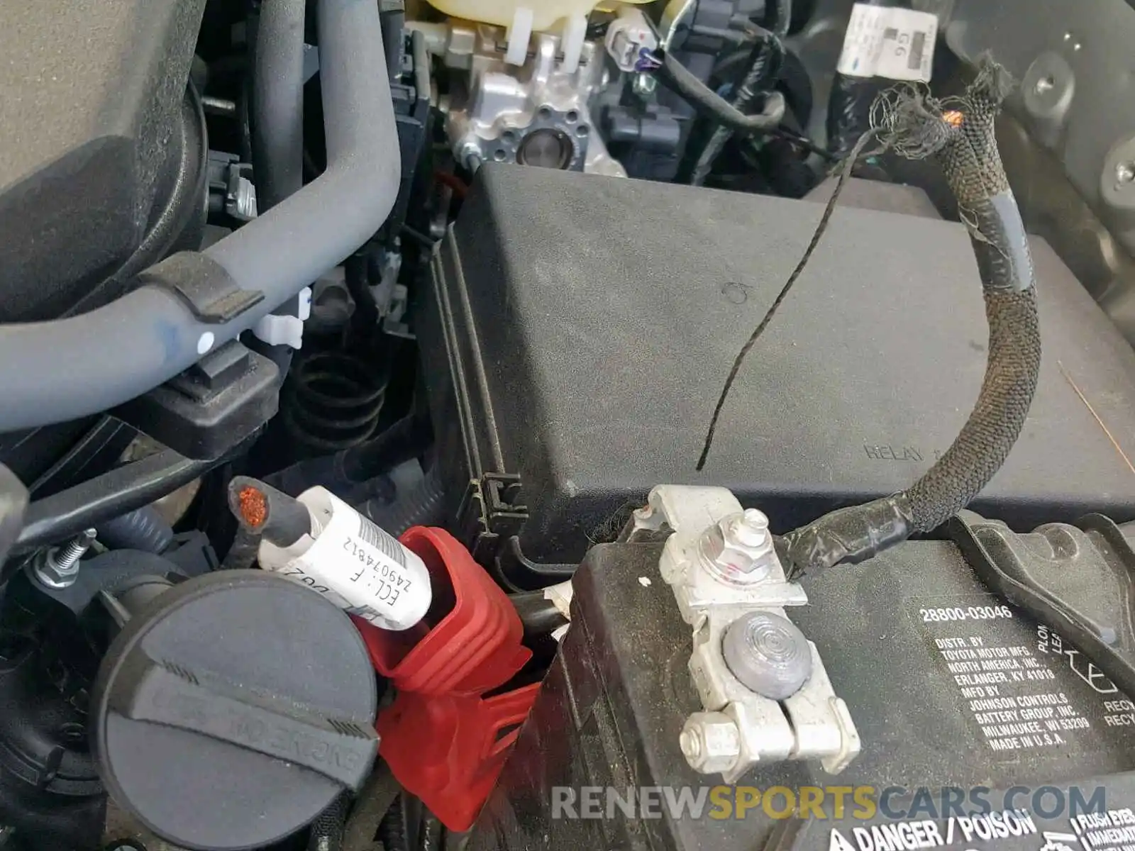 9 Photograph of a damaged car 3TMCZ5AN6KM201119 TOYOTA TACOMA DOU 2019