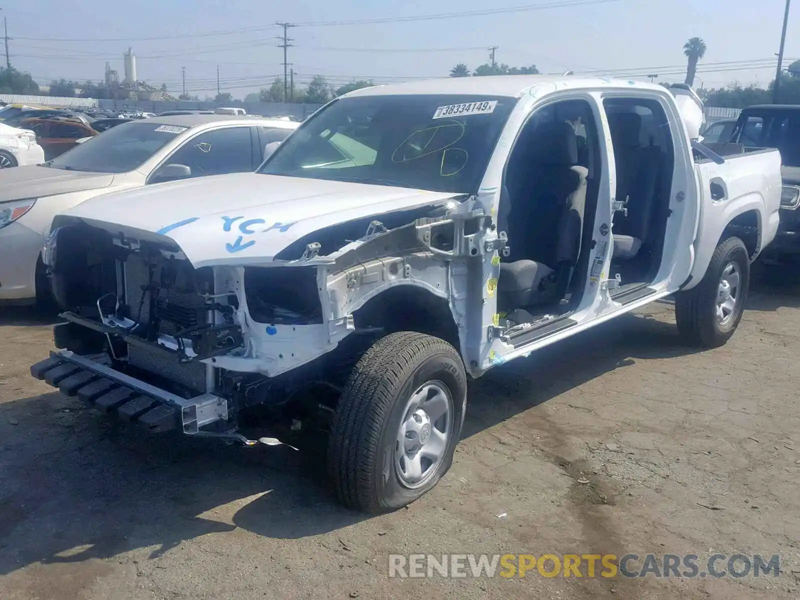 2 Photograph of a damaged car 3TMCZ5AN6KM237005 TOYOTA TACOMA DOU 2019