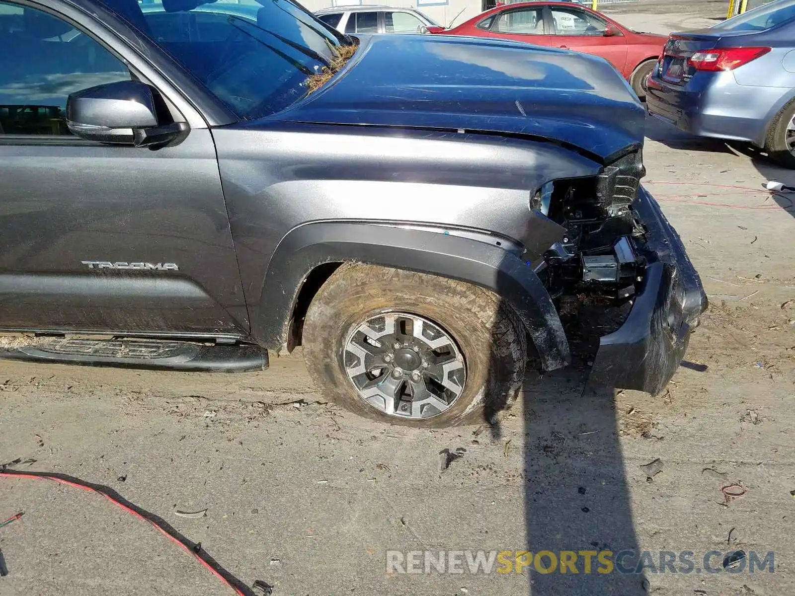 9 Photograph of a damaged car 3TMCZ5AN6KM262714 TOYOTA TACOMA DOU 2019