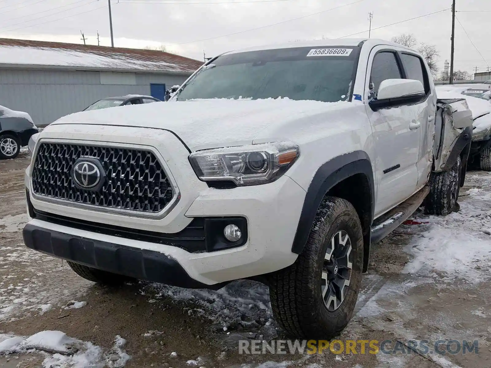 2 Фотография поврежденного автомобиля 3TMCZ5AN6KM262843 TOYOTA TACOMA DOU 2019