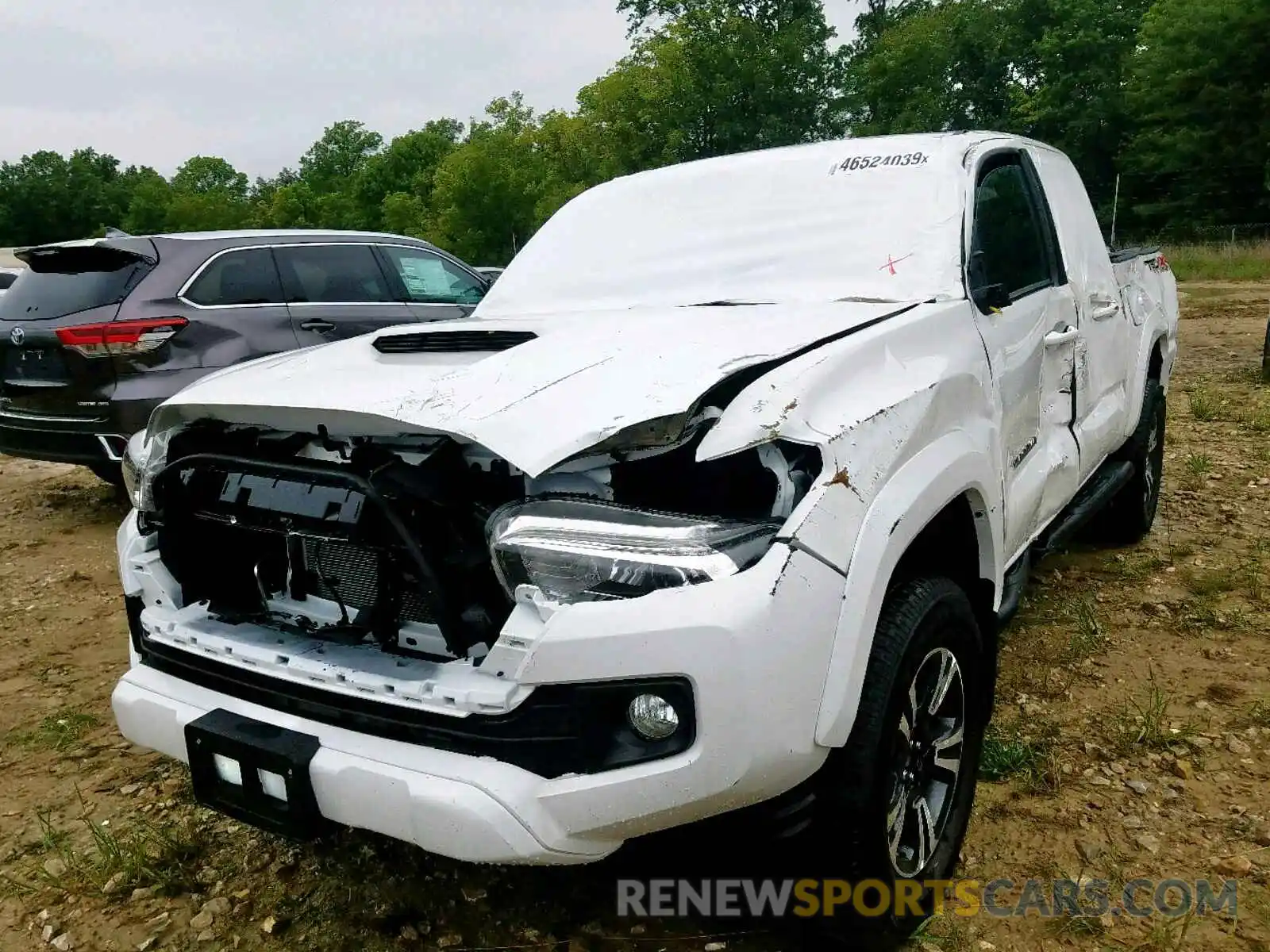 2 Photograph of a damaged car 3TMCZ5AN8KM193069 TOYOTA TACOMA DOU 2019