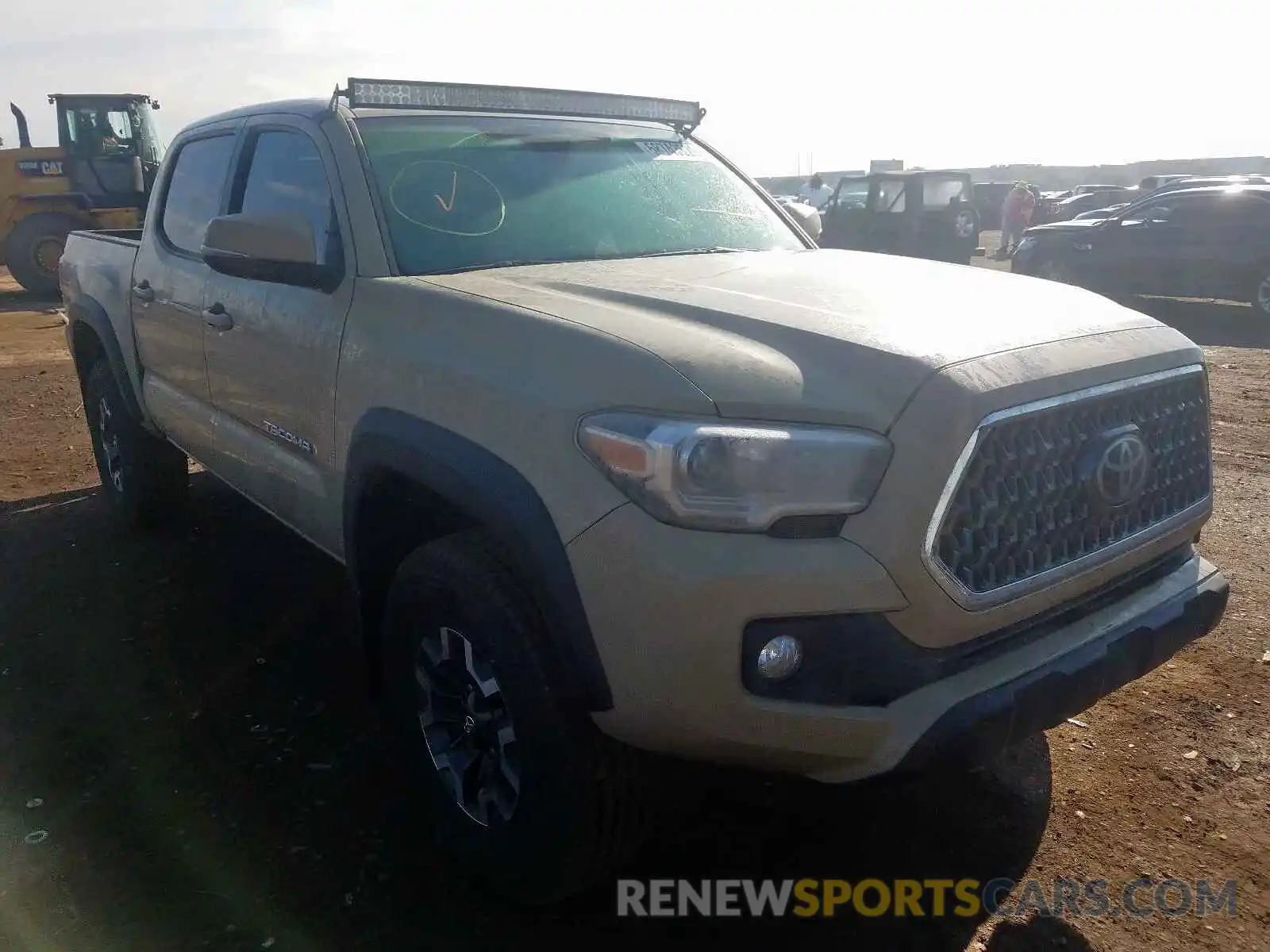 1 Photograph of a damaged car 3TMCZ5AN8KM246563 TOYOTA TACOMA DOU 2019