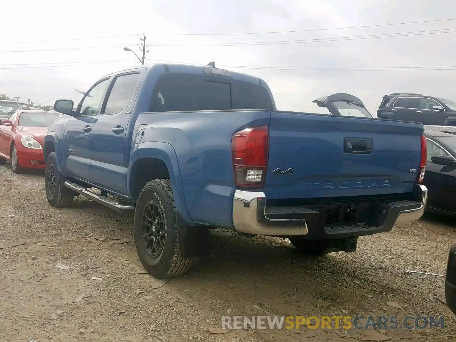 3 Photograph of a damaged car 3TMCZ5AN9KM202796 TOYOTA TACOMA DOU 2019