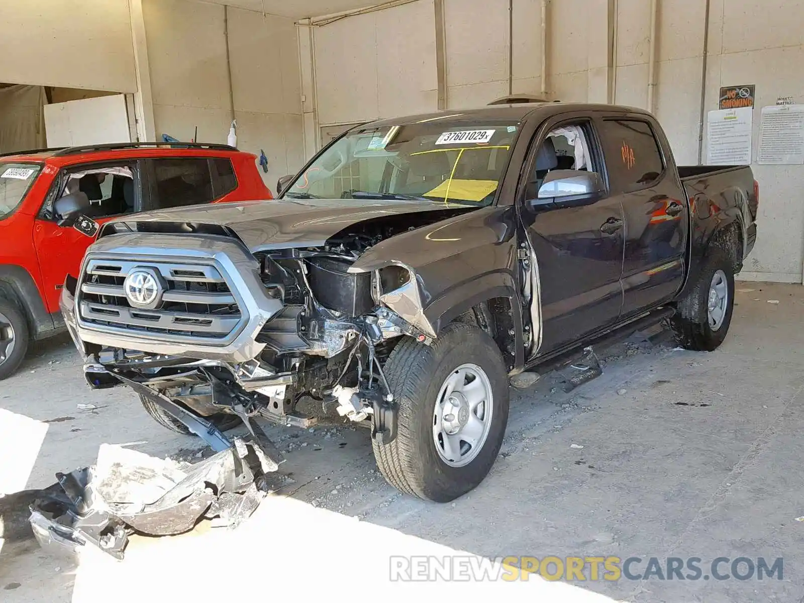 2 Photograph of a damaged car 3TMCZ5AN9KM220893 TOYOTA TACOMA DOU 2019