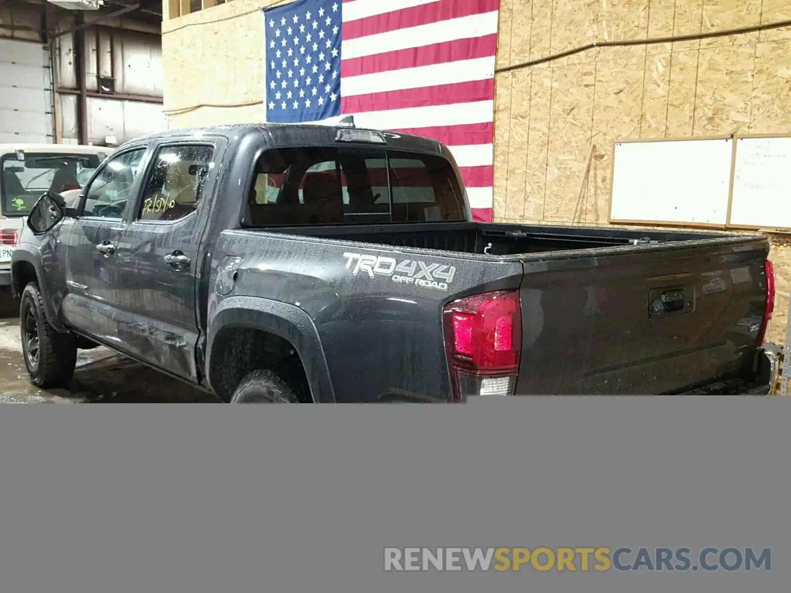 3 Photograph of a damaged car 3TMCZ5ANXKM193381 TOYOTA TACOMA DOU 2019