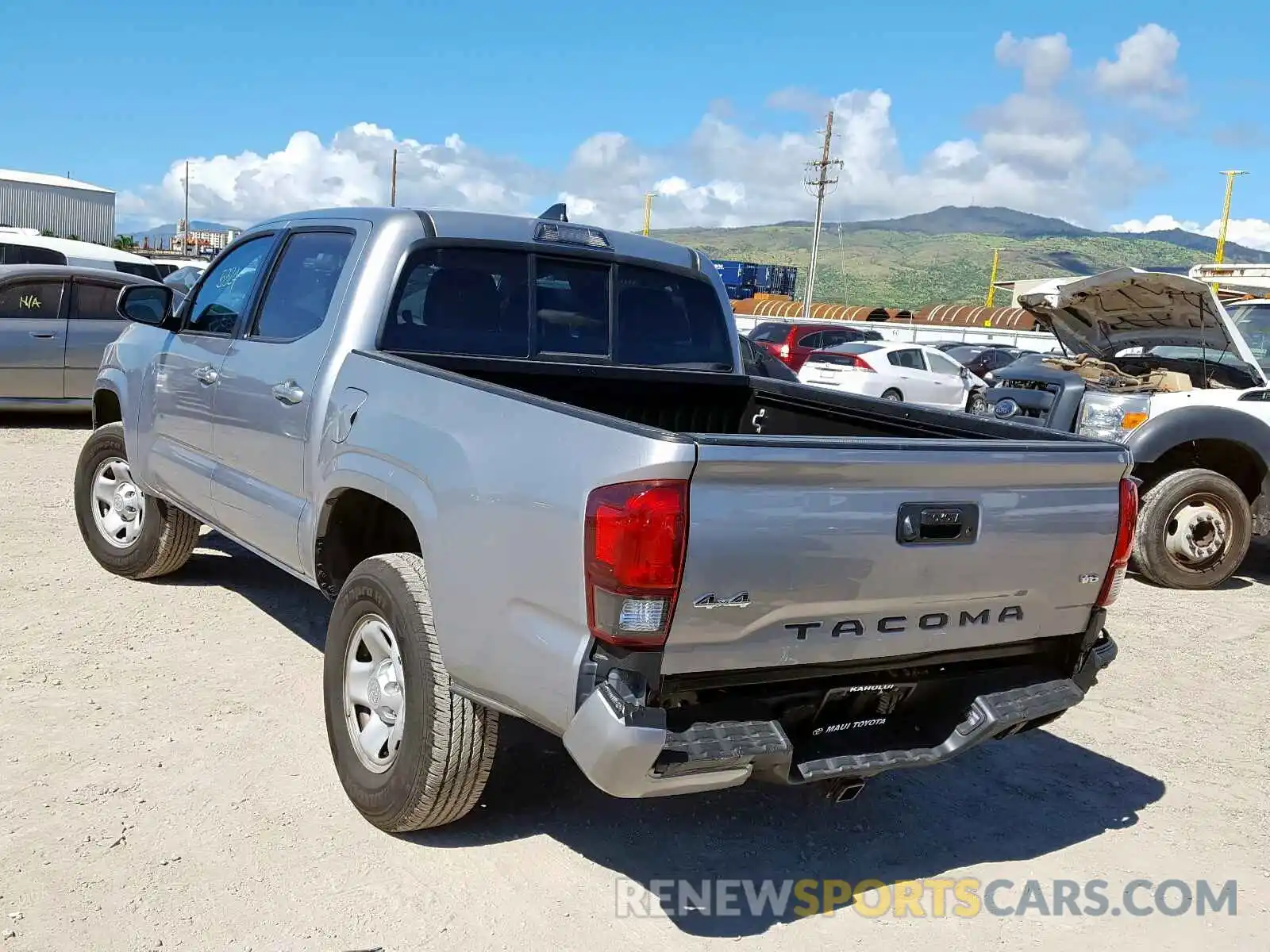 3 Photograph of a damaged car 3TMCZ5ANXKM220420 TOYOTA TACOMA DOU 2019