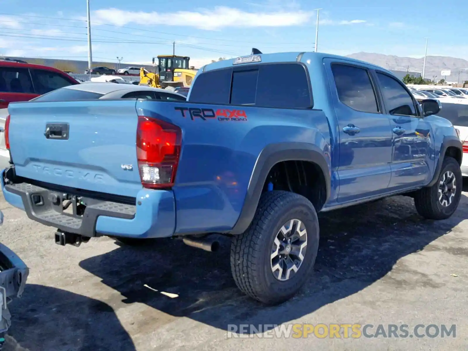 4 Photograph of a damaged car 3TMCZ5ANXKM224211 TOYOTA TACOMA DOU 2019