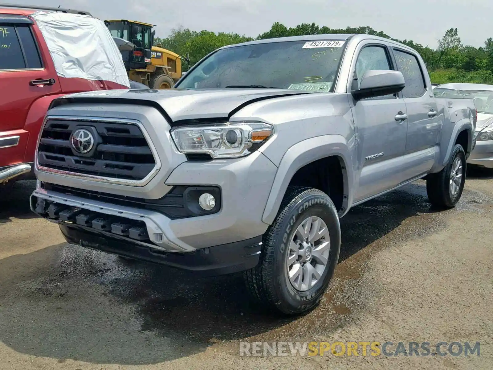 2 Photograph of a damaged car 3TMDZ5BN0KM059112 TOYOTA TACOMA DOU 2019