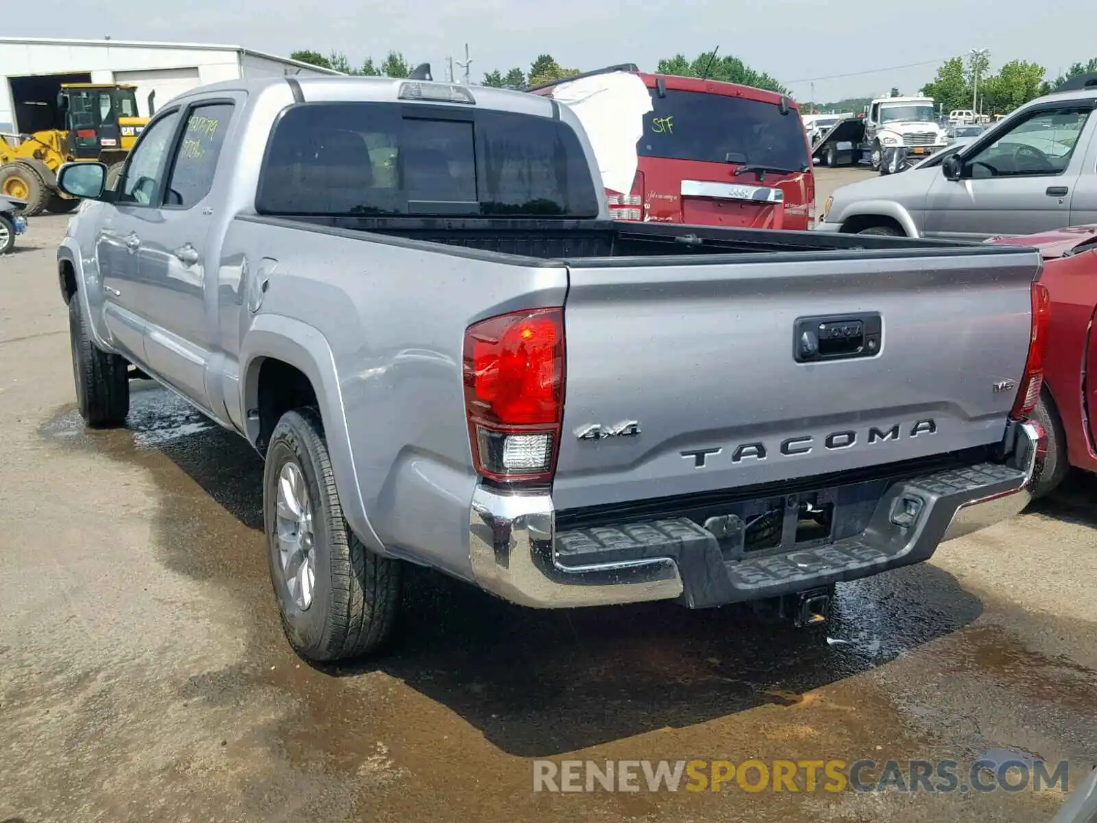 3 Фотография поврежденного автомобиля 3TMDZ5BN0KM059112 TOYOTA TACOMA DOU 2019