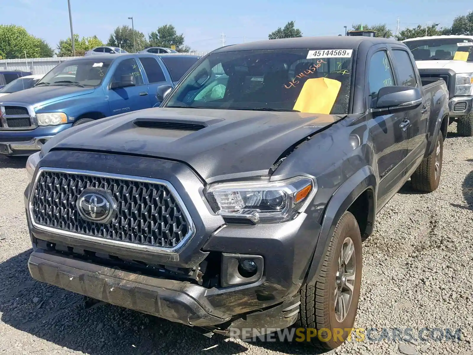 2 Photograph of a damaged car 3TMDZ5BN0KM070563 TOYOTA TACOMA DOU 2019