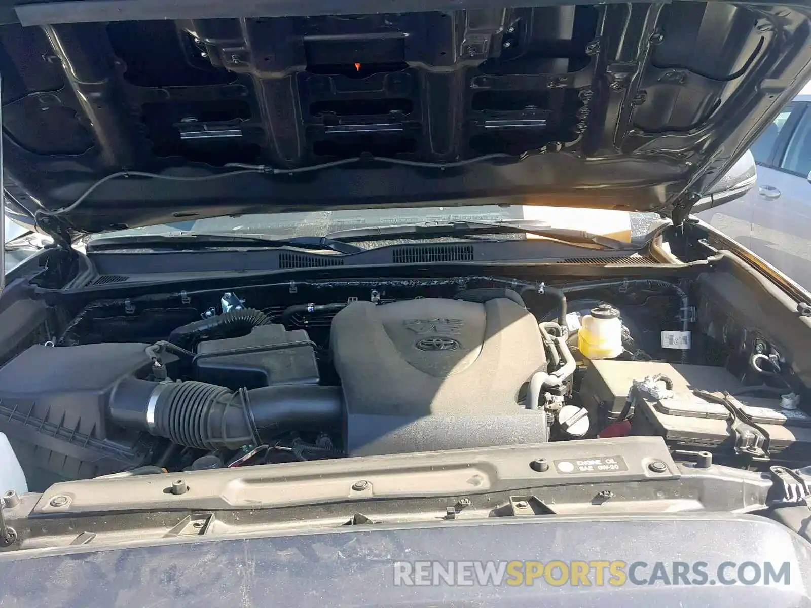 7 Photograph of a damaged car 3TMDZ5BN0KM070563 TOYOTA TACOMA DOU 2019