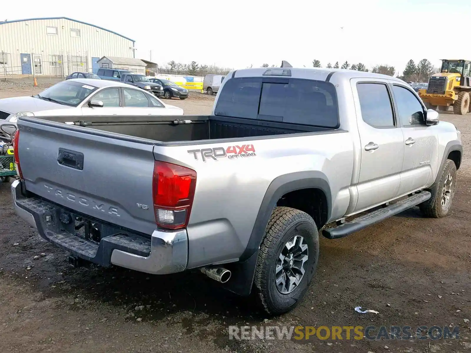 4 Photograph of a damaged car 3TMDZ5BN1KM055649 TOYOTA TACOMA DOU 2019