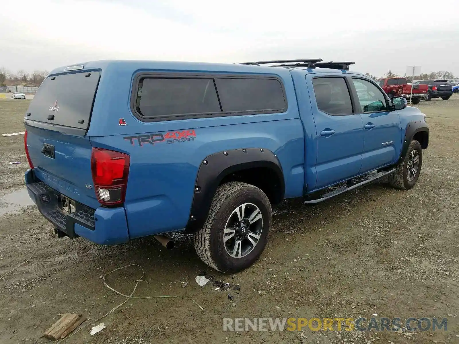 4 Photograph of a damaged car 3TMDZ5BN1KM060544 TOYOTA TACOMA DOU 2019