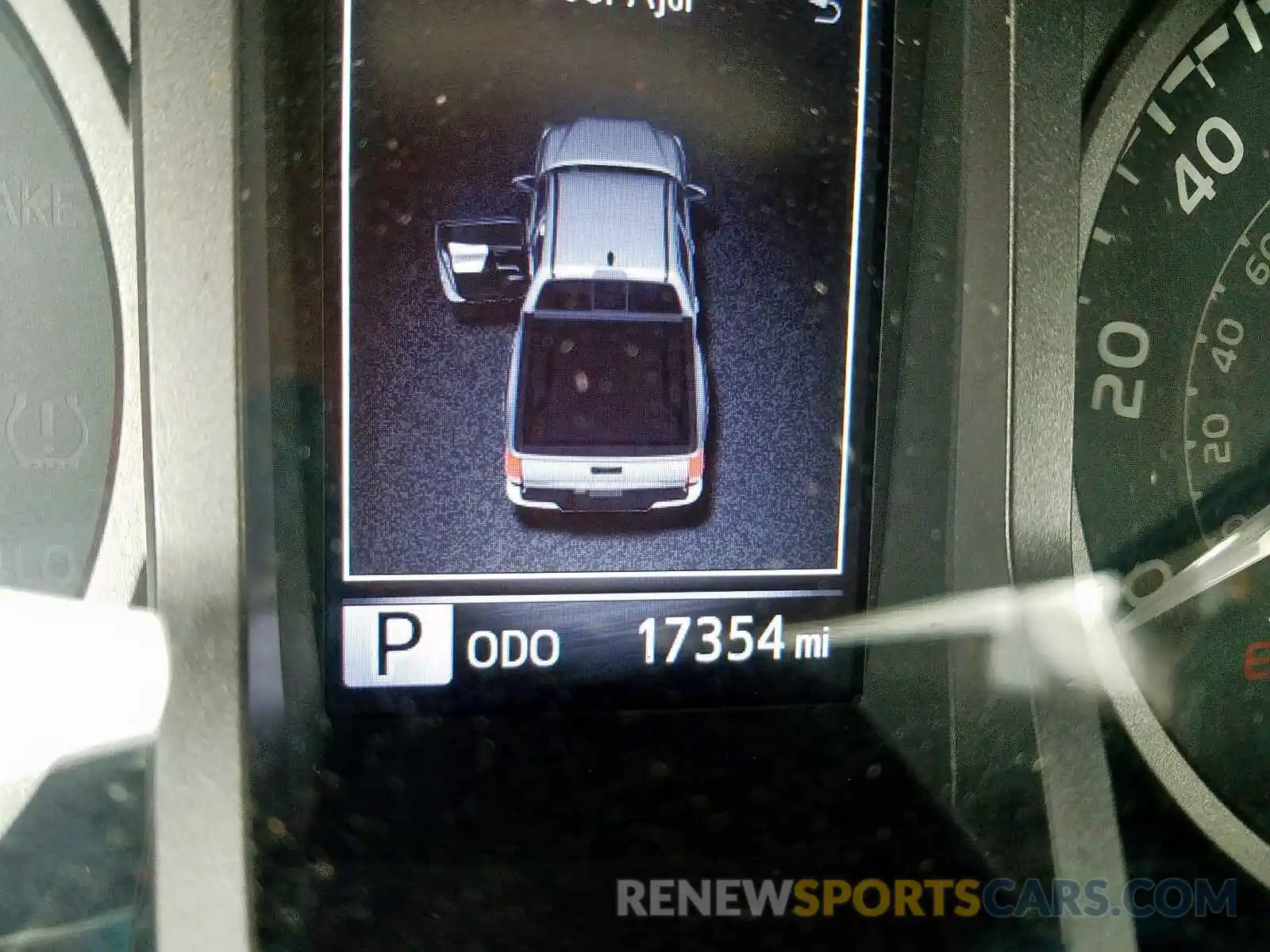 8 Photograph of a damaged car 3TMDZ5BN1KM060544 TOYOTA TACOMA DOU 2019