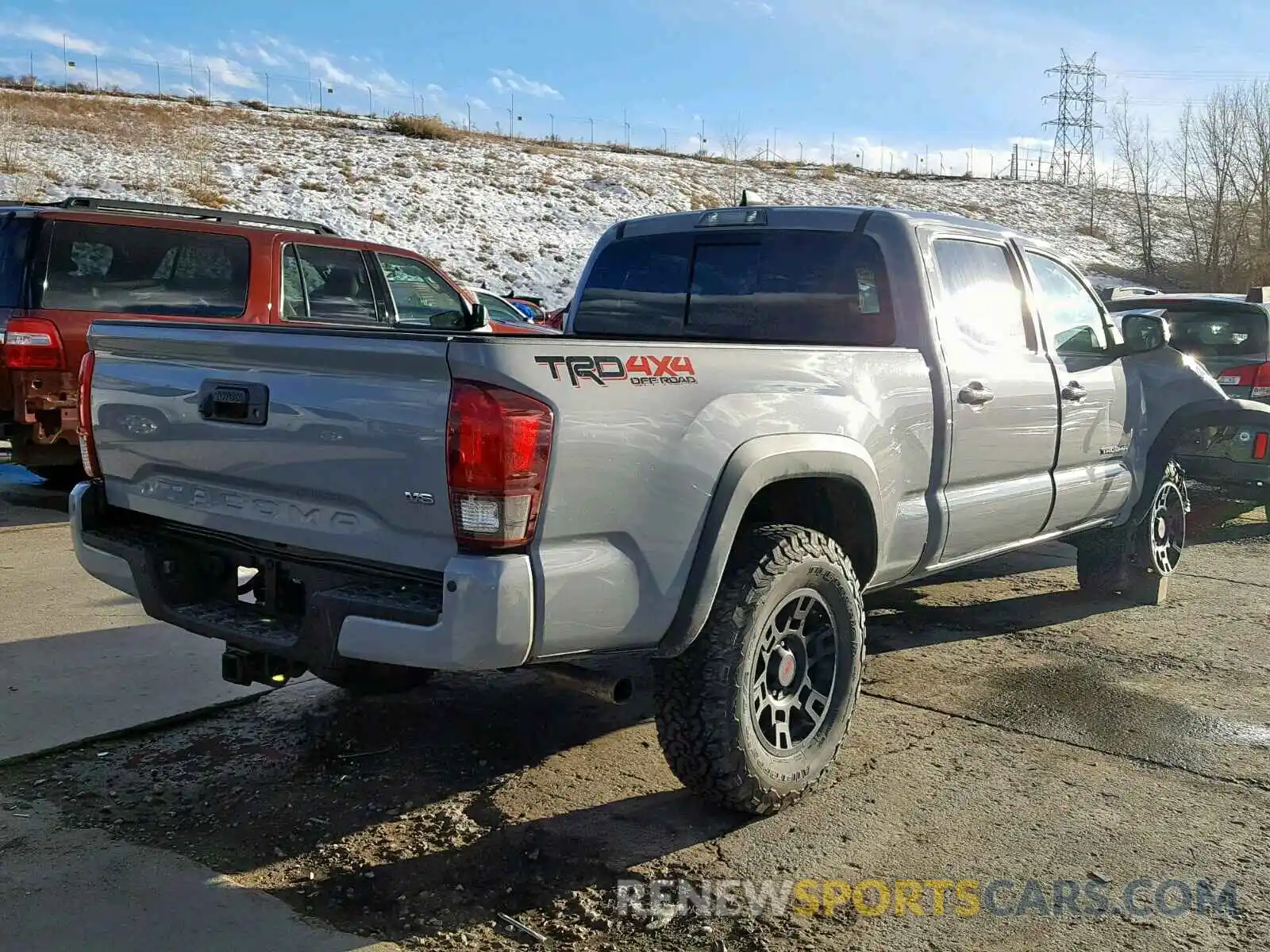 4 Photograph of a damaged car 3TMDZ5BN2KM057832 TOYOTA TACOMA DOU 2019