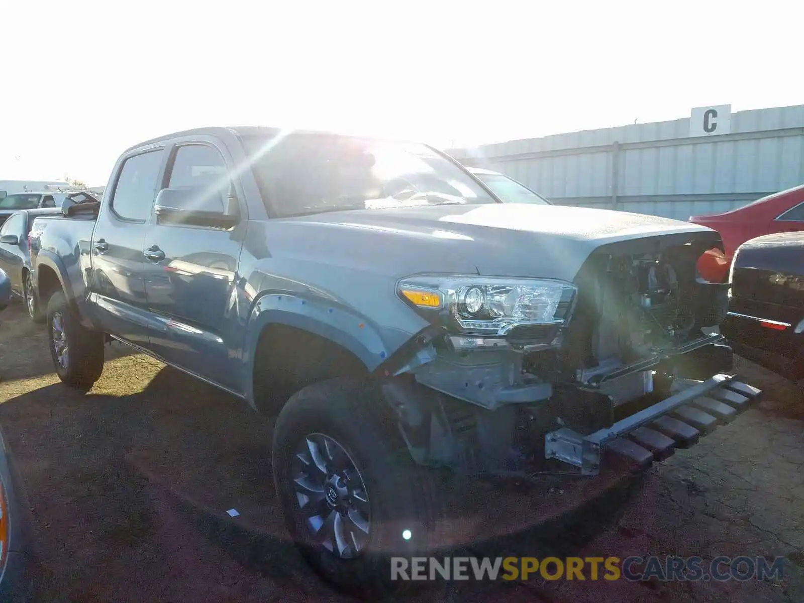 1 Photograph of a damaged car 3TMDZ5BN2KM061010 TOYOTA TACOMA DOU 2019