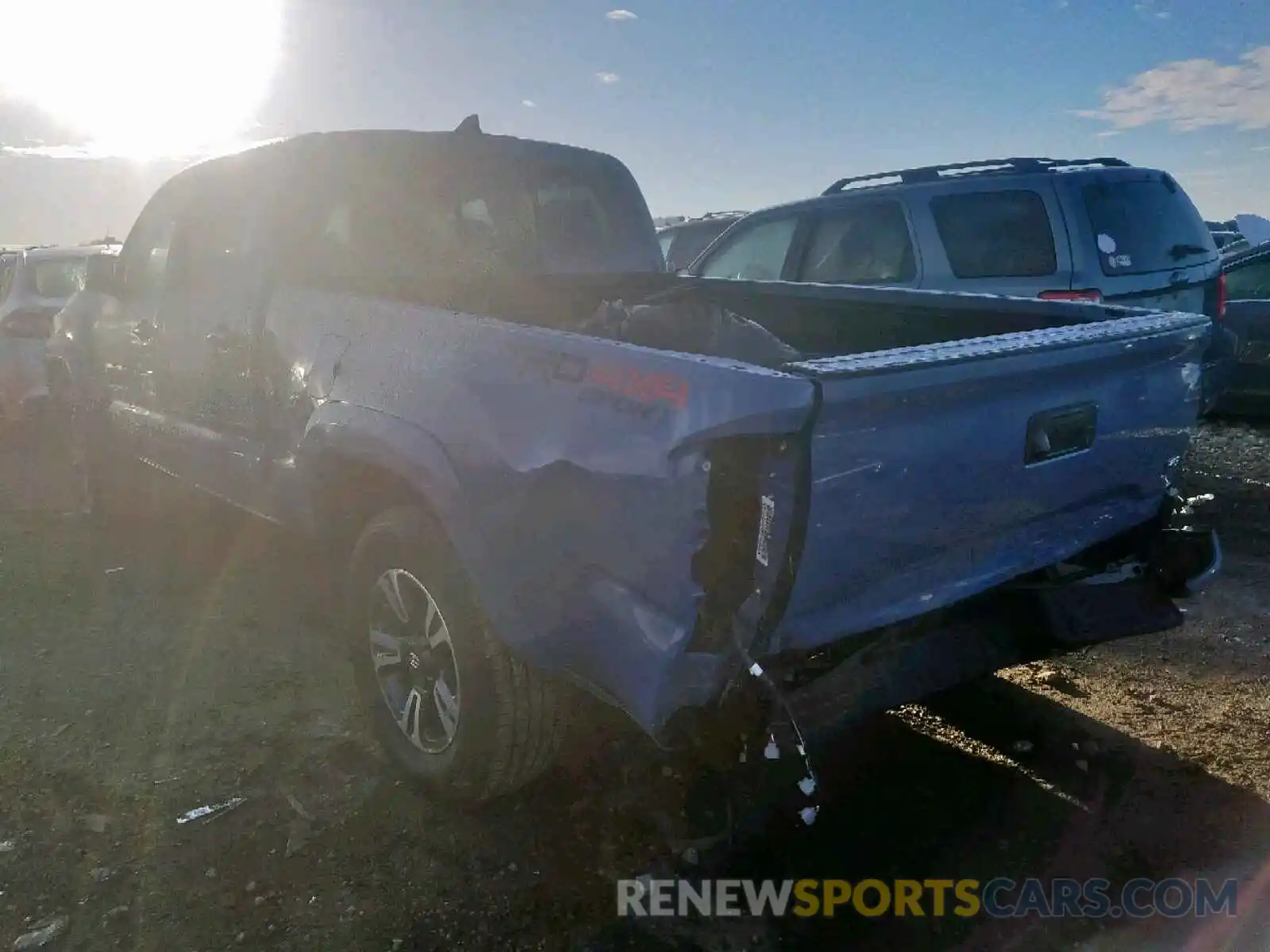 3 Photograph of a damaged car 3TMDZ5BN4KM064538 TOYOTA TACOMA DOU 2019