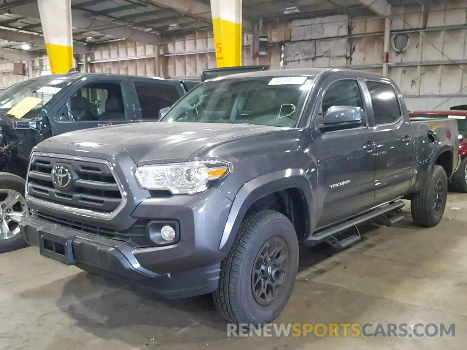 2 Photograph of a damaged car 3TMDZ5BN7KM061794 TOYOTA TACOMA DOU 2019