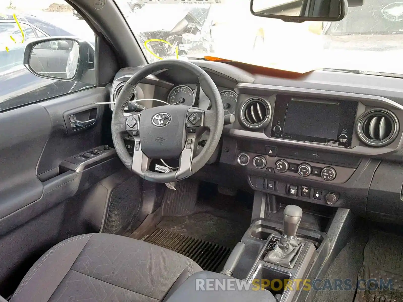 9 Photograph of a damaged car 3TMDZ5BN7KM065344 TOYOTA TACOMA DOU 2019