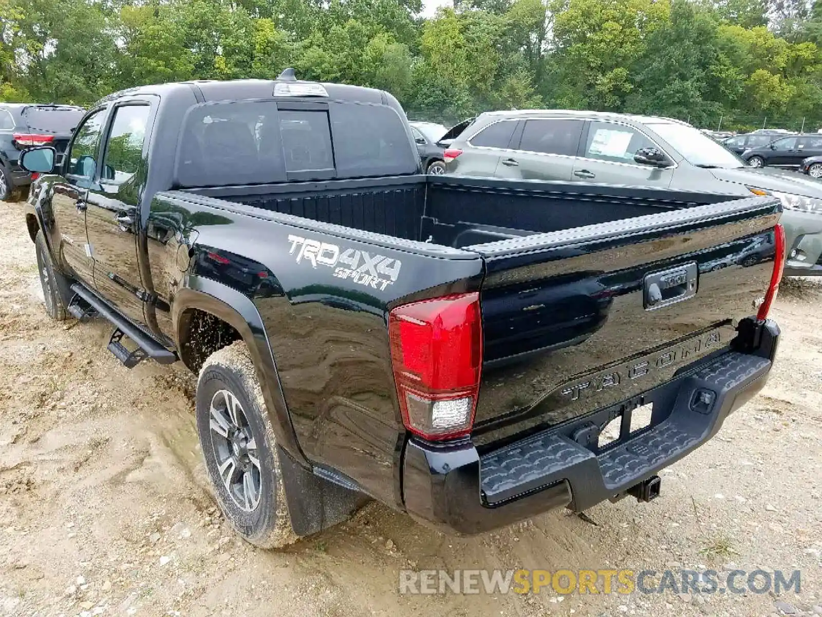 3 Photograph of a damaged car 3TMDZ5BN7KM069068 TOYOTA TACOMA DOU 2019