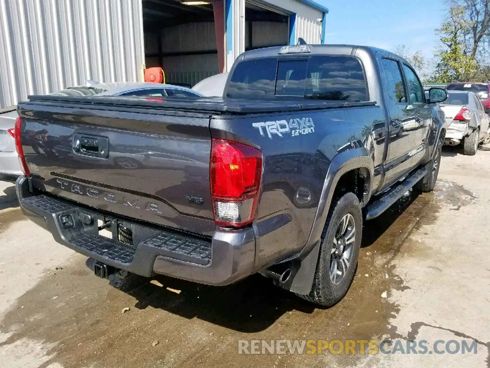 4 Photograph of a damaged car 3TMDZ5BN8KM067703 TOYOTA TACOMA DOU 2019