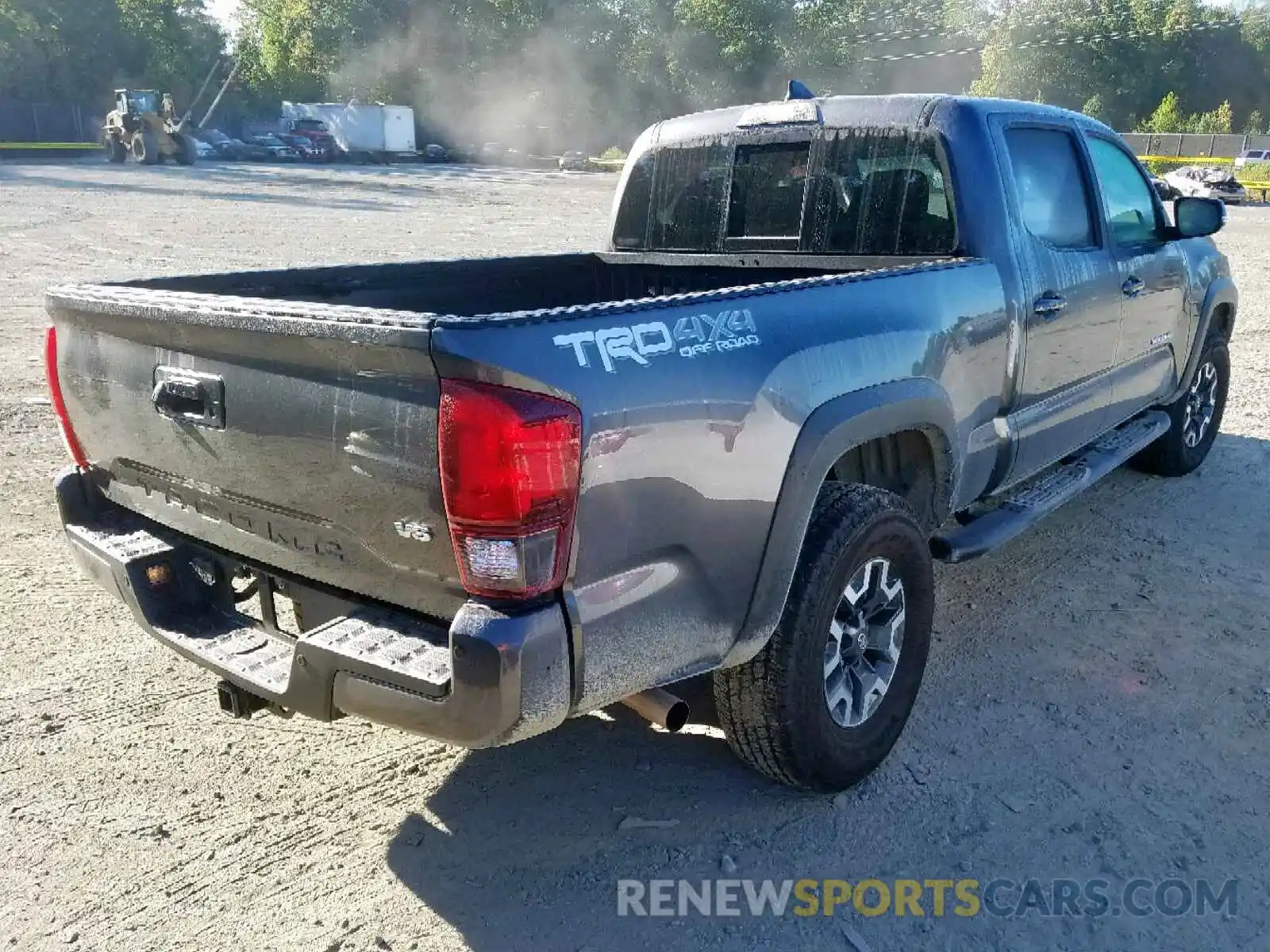 4 Photograph of a damaged car 3TMDZ5BNXKM065208 TOYOTA TACOMA DOU 2019