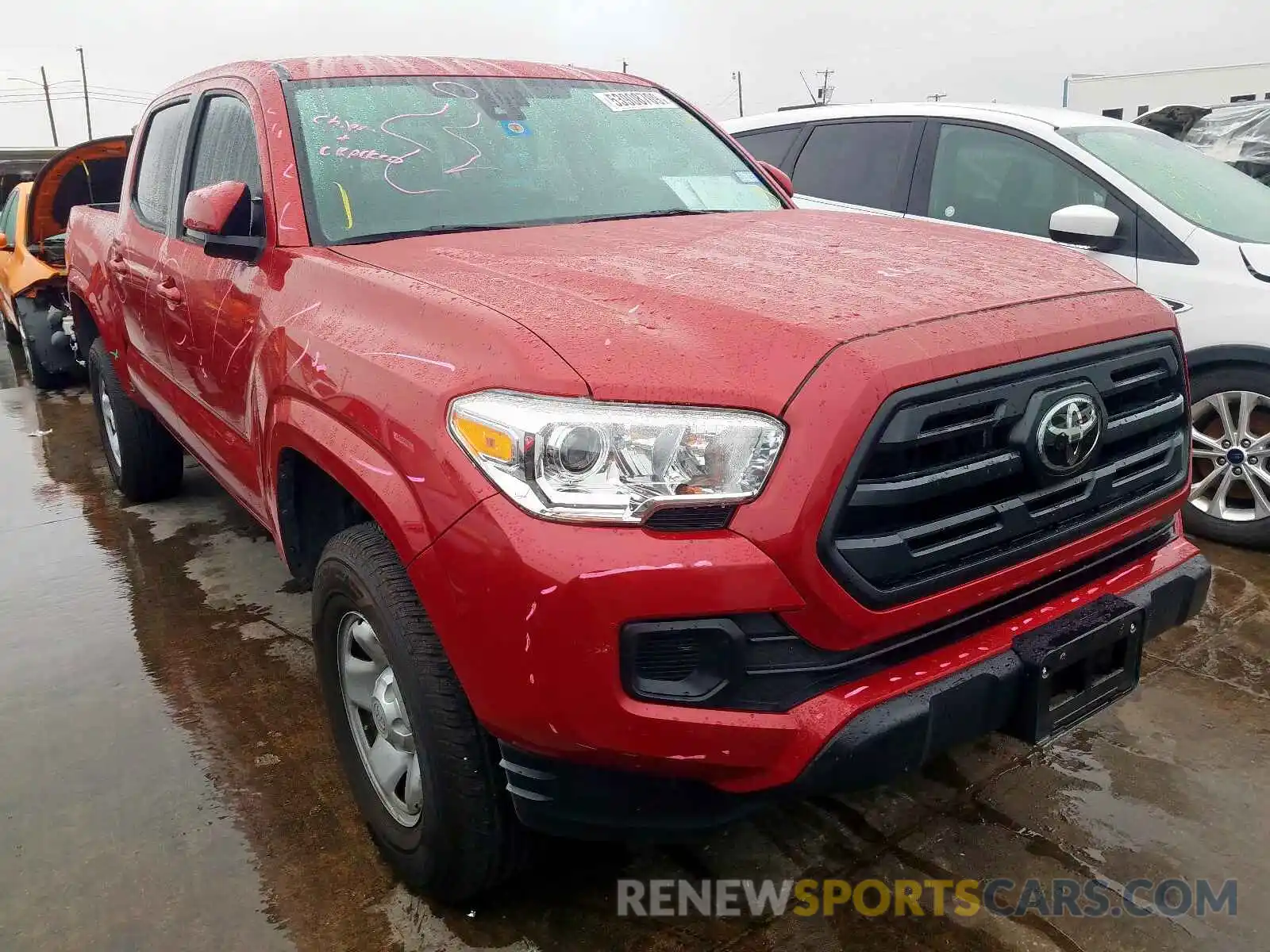 1 Photograph of a damaged car 5TFAX5GN0KX141000 TOYOTA TACOMA DOU 2019