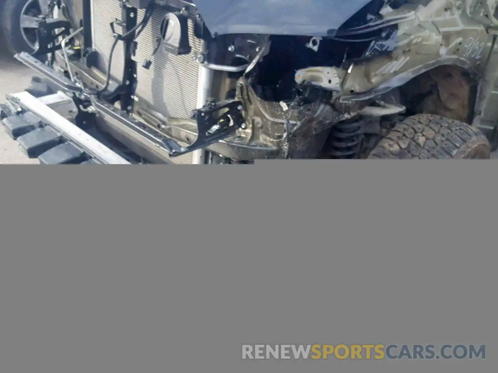 9 Photograph of a damaged car 5TFAX5GN1KX133228 TOYOTA TACOMA DOU 2019
