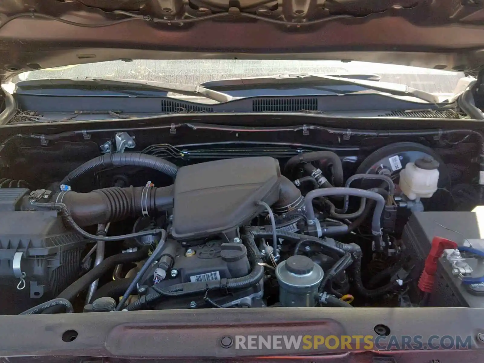 7 Photograph of a damaged car 5TFAX5GN2KX134386 TOYOTA TACOMA DOU 2019