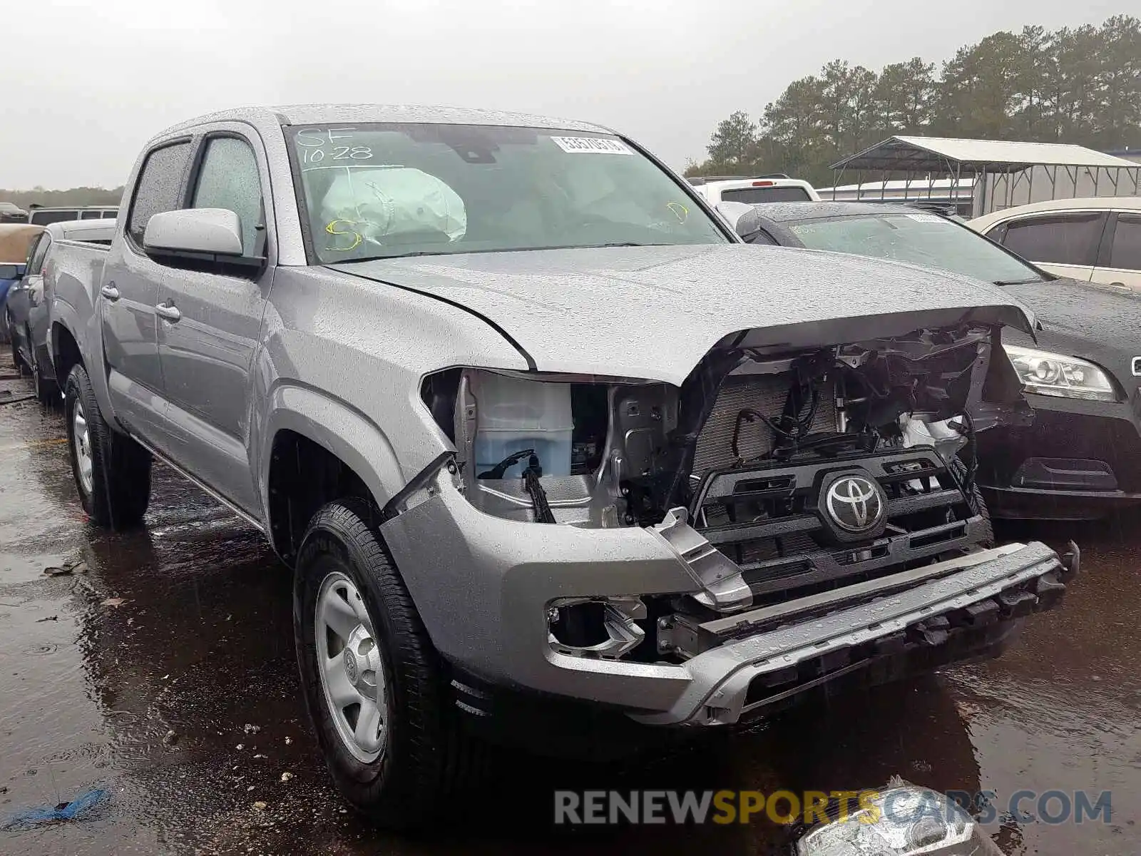 1 Photograph of a damaged car 5TFAX5GN3KX134011 TOYOTA TACOMA DOU 2019