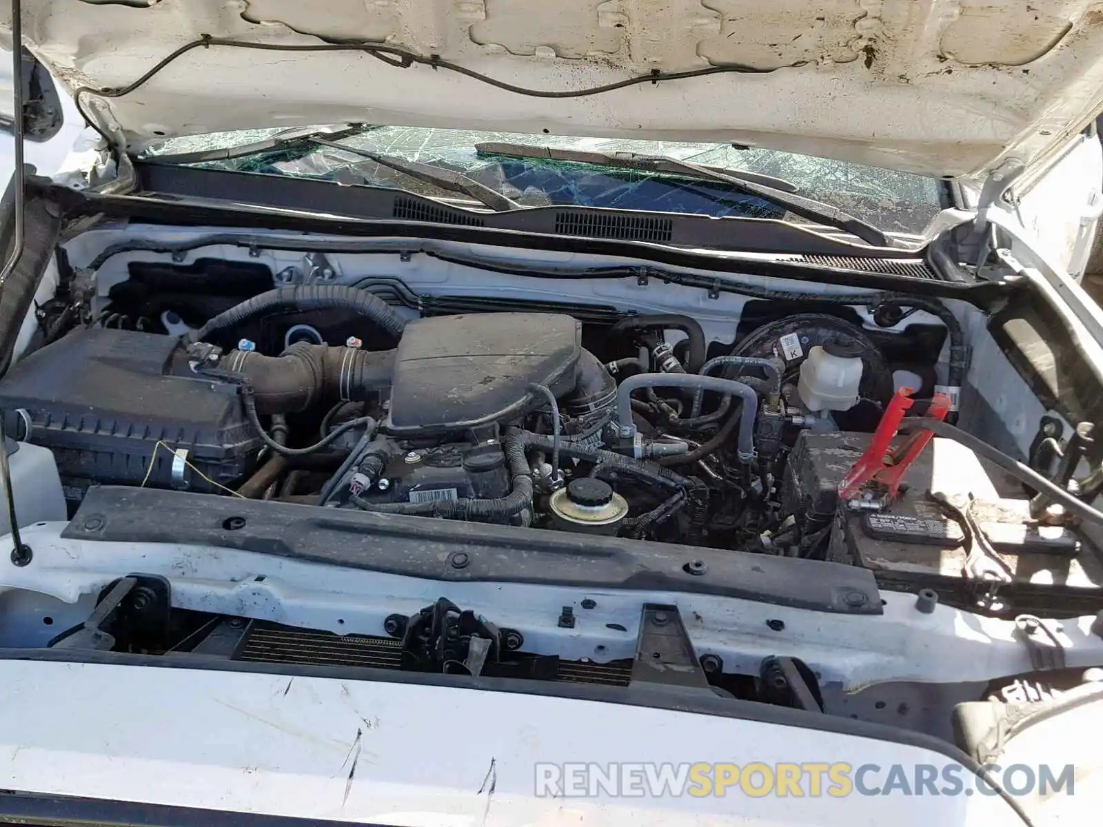 7 Photograph of a damaged car 5TFAX5GN5KX140876 TOYOTA TACOMA DOU 2019