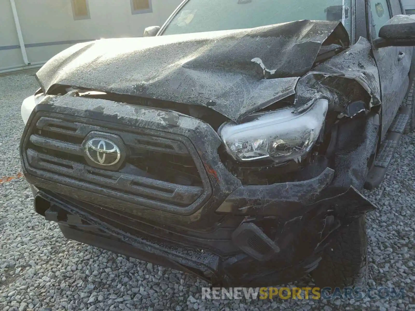 9 Photograph of a damaged car 5TFAX5GN6KX133080 TOYOTA TACOMA DOU 2019