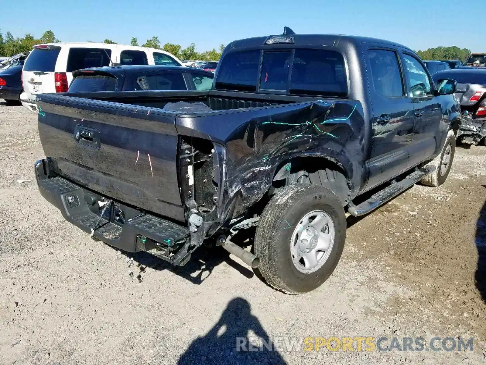 4 Photograph of a damaged car 5TFAX5GN6KX136609 TOYOTA TACOMA DOU 2019