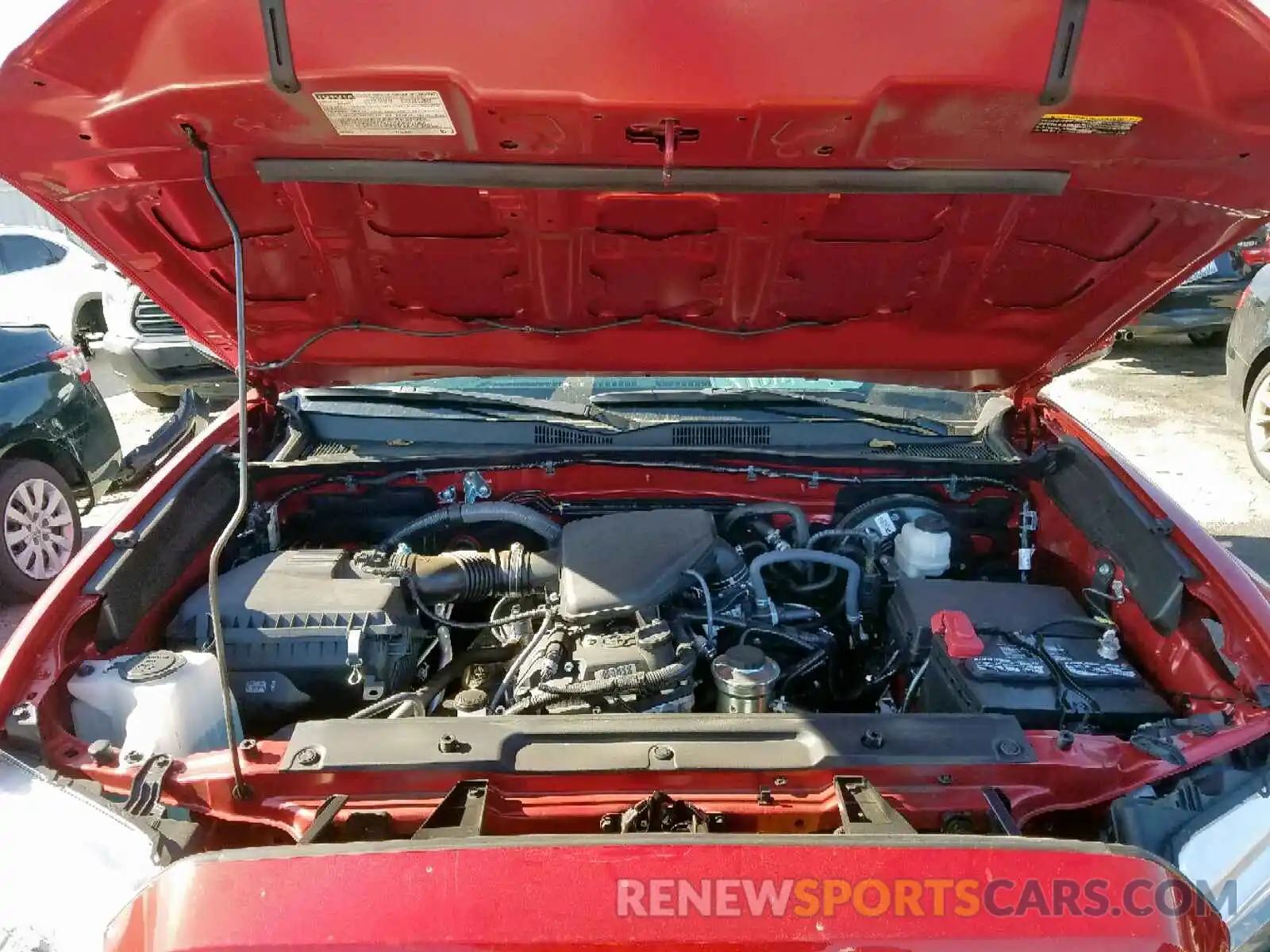 7 Photograph of a damaged car 5TFAX5GN6KX150848 TOYOTA TACOMA DOU 2019