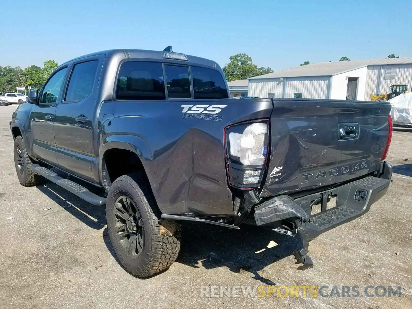 3 Photograph of a damaged car 5TFAX5GN7KX150065 TOYOTA TACOMA DOU 2019