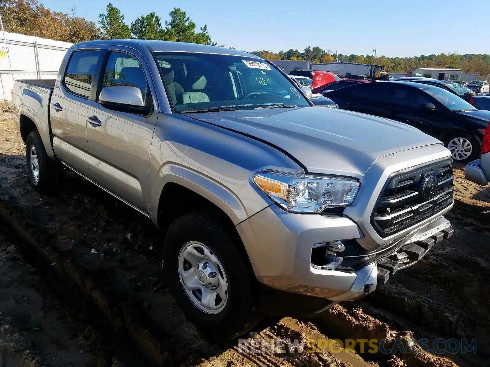 1 Photograph of a damaged car 5TFAX5GNXKX157477 TOYOTA TACOMA DOU 2019