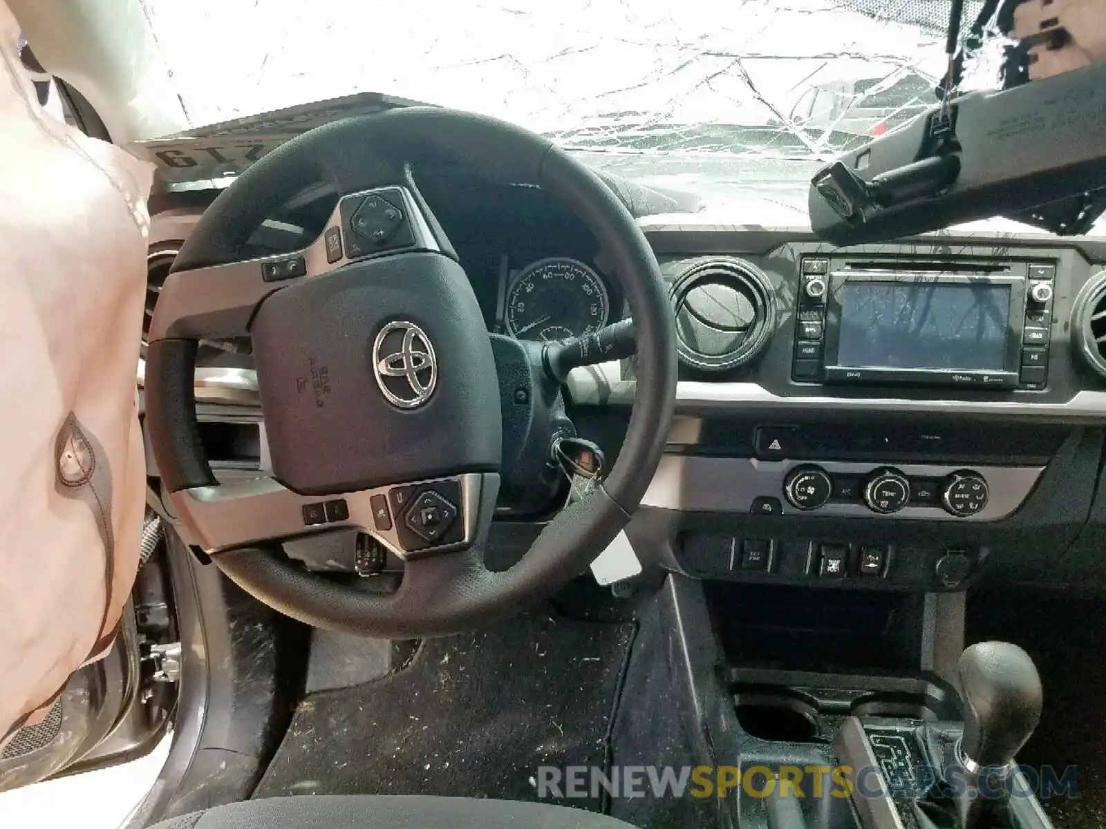 9 Photograph of a damaged car 5TFAZ5CN0KX081302 TOYOTA TACOMA DOU 2019