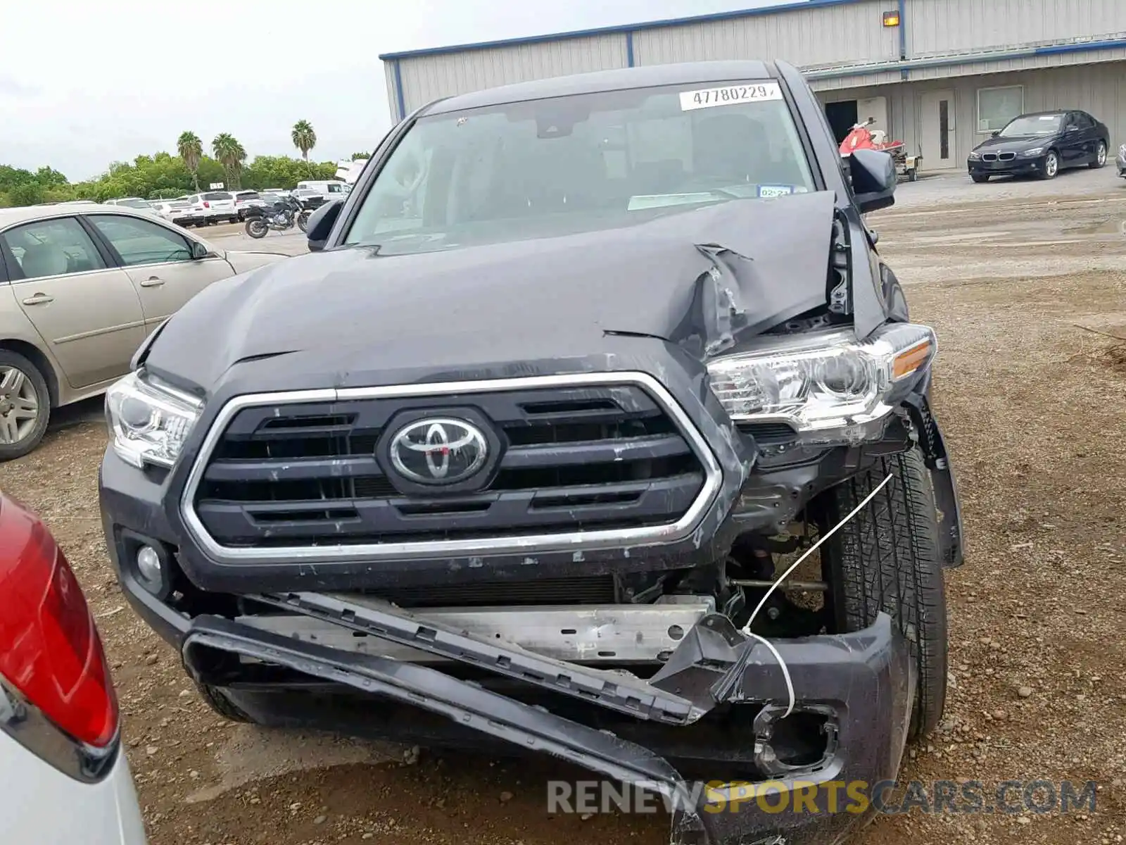 7 Photograph of a damaged car 5TFBZ5DN6KX004503 TOYOTA TACOMA DOU 2019