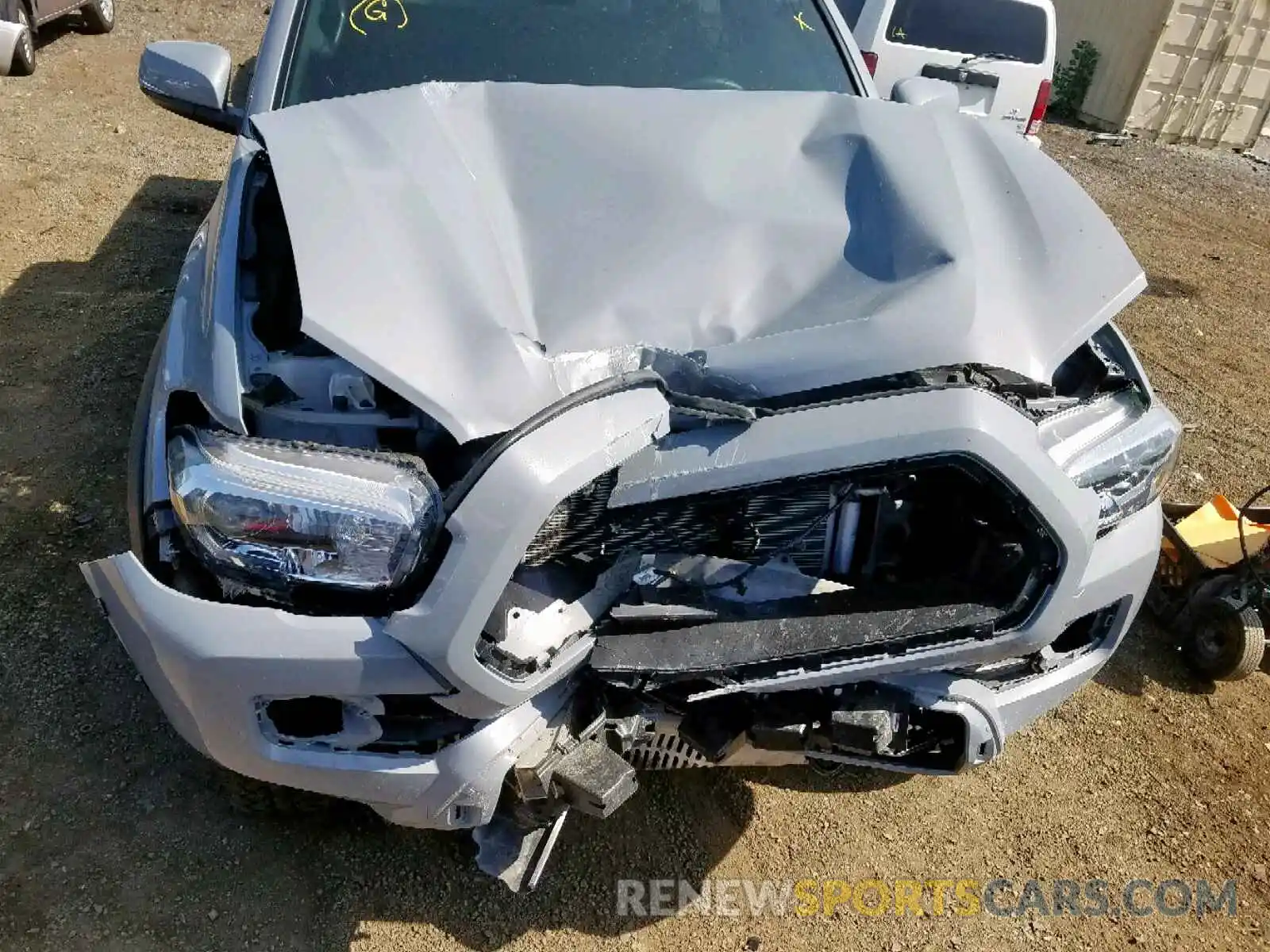 7 Photograph of a damaged car 5TFCZ5AN1KX197992 TOYOTA TACOMA DOU 2019